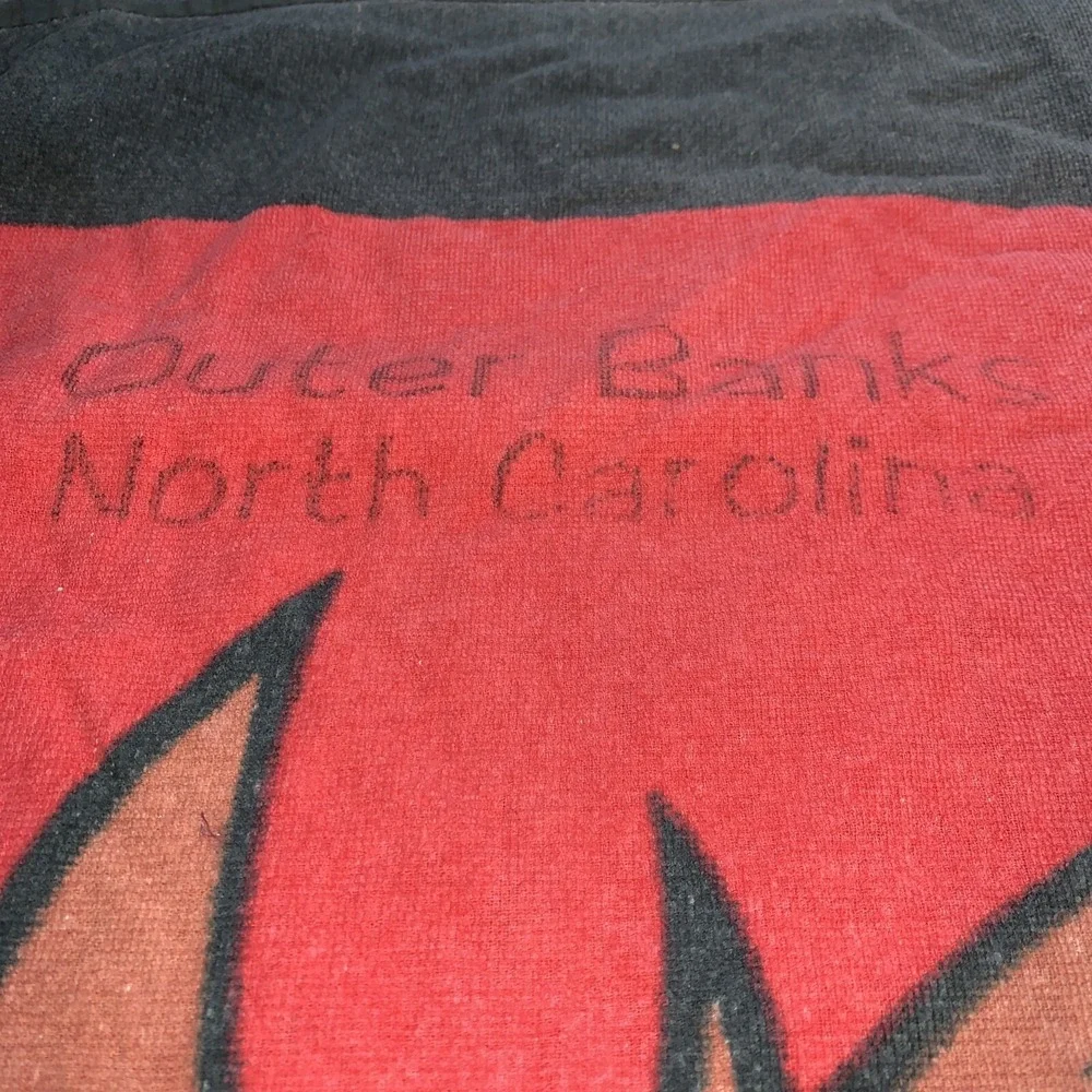 Looney Tunes Beach Towel Vintage 1996‎ Tazz All Over Outer Banks Nc